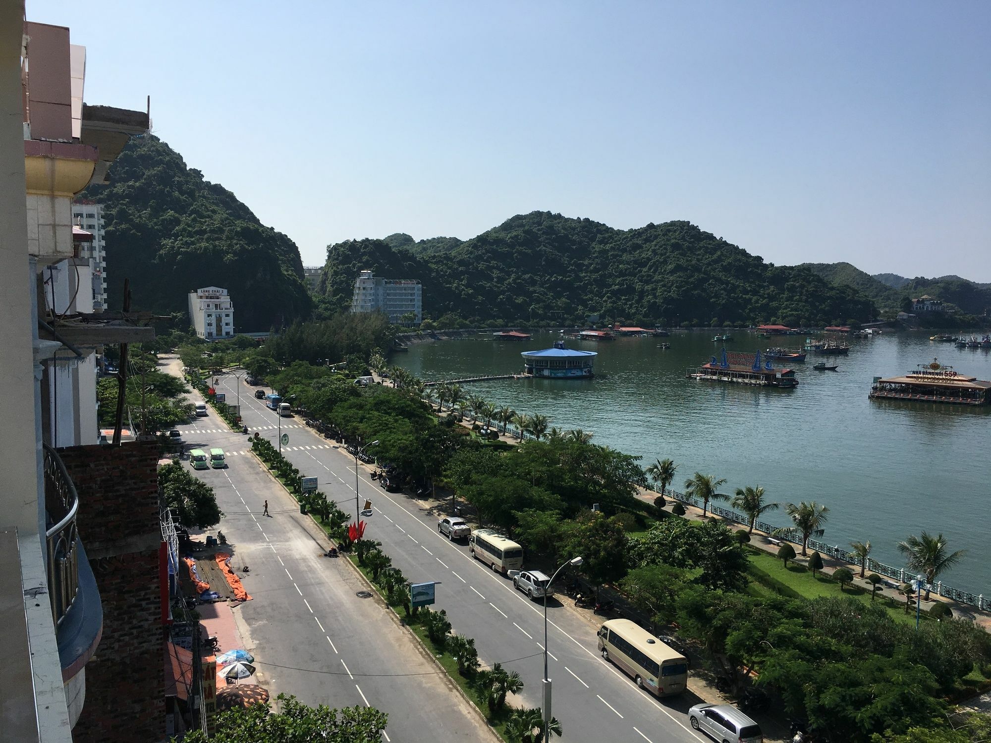 โรงแรมแคตบา ดรีม Dong Khe Sau ภายนอก รูปภาพ