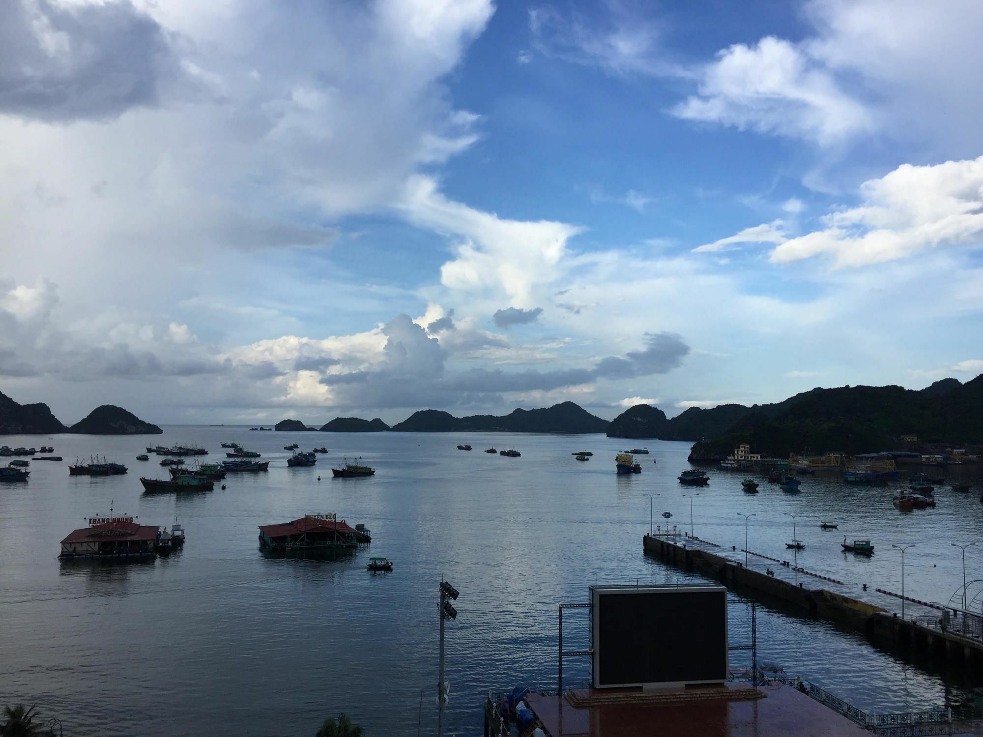 โรงแรมแคตบา ดรีม Dong Khe Sau ภายนอก รูปภาพ