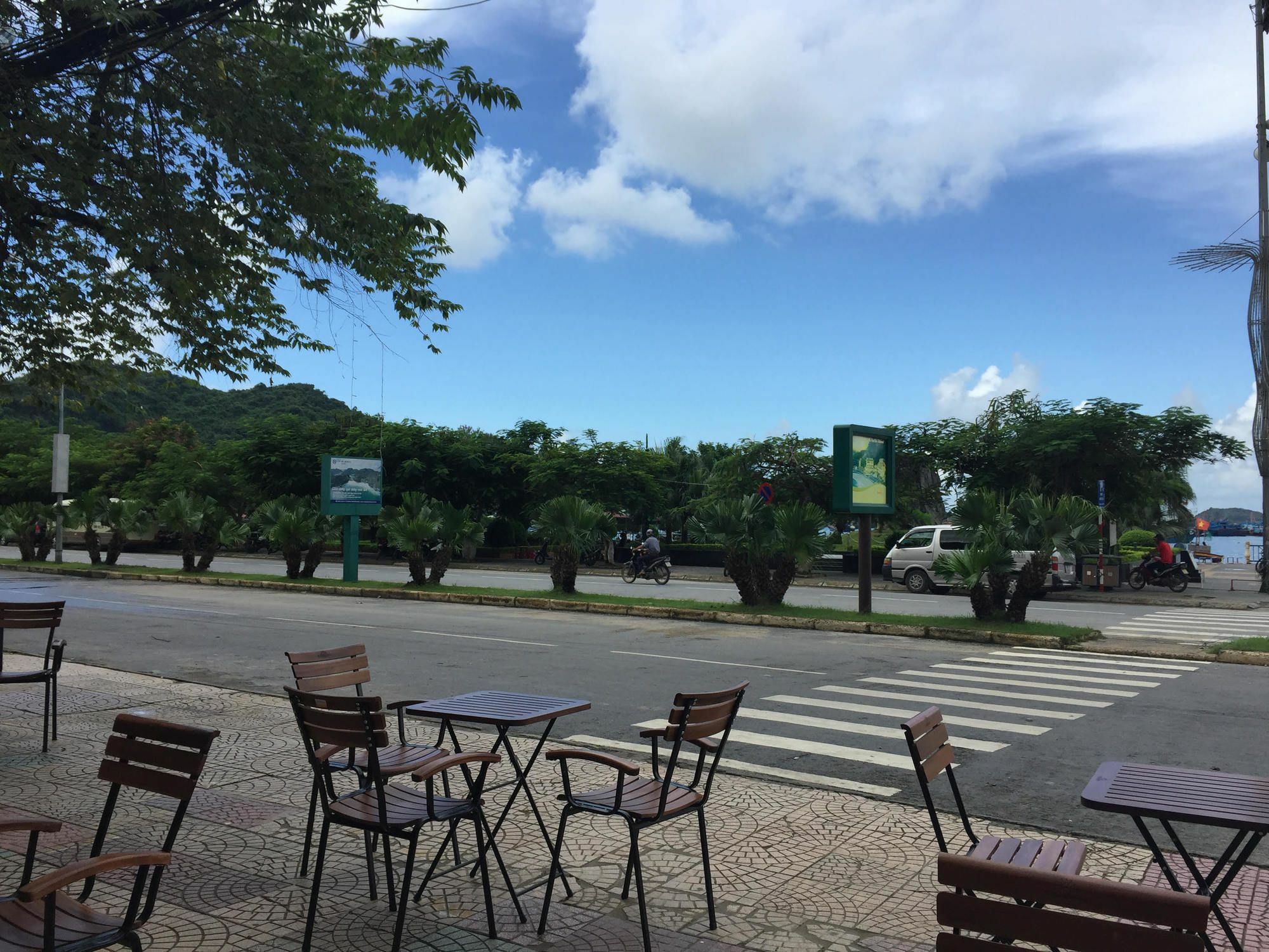 โรงแรมแคตบา ดรีม Dong Khe Sau ภายนอก รูปภาพ